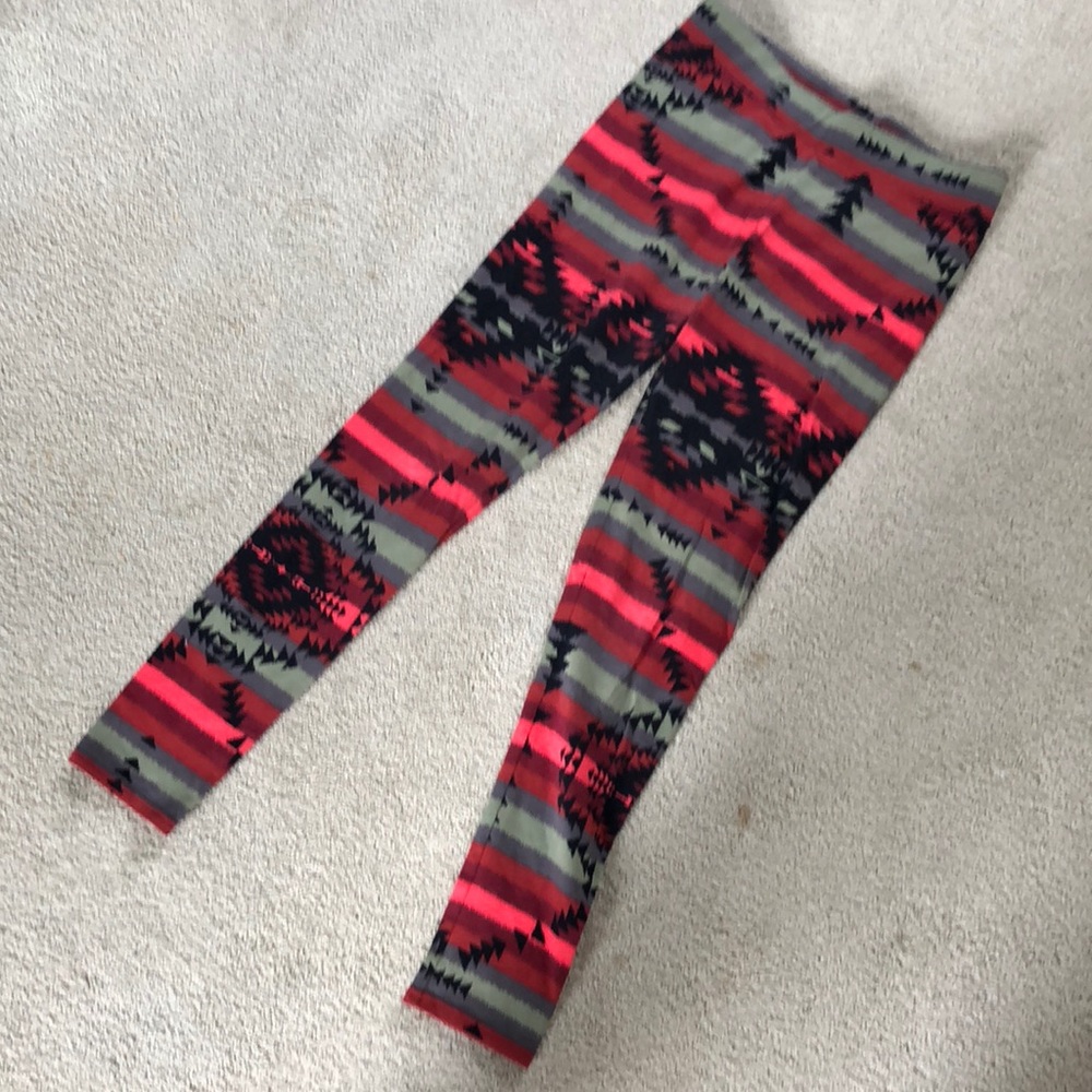 American Eagle Aztec printed leggings size Small